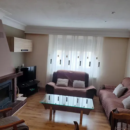 度假居 Casa De Pueblo *